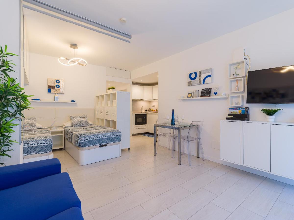 Casa Blanca Las Canteras لاس بالماس دي غران كاناريا المظهر الخارجي الصورة
